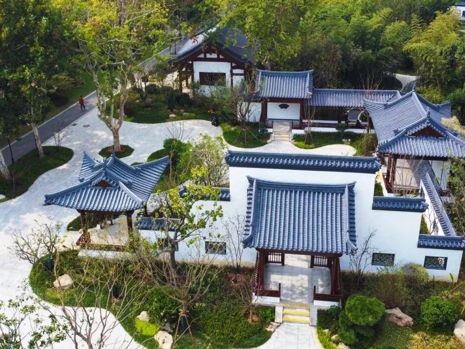 
                        4:3图片