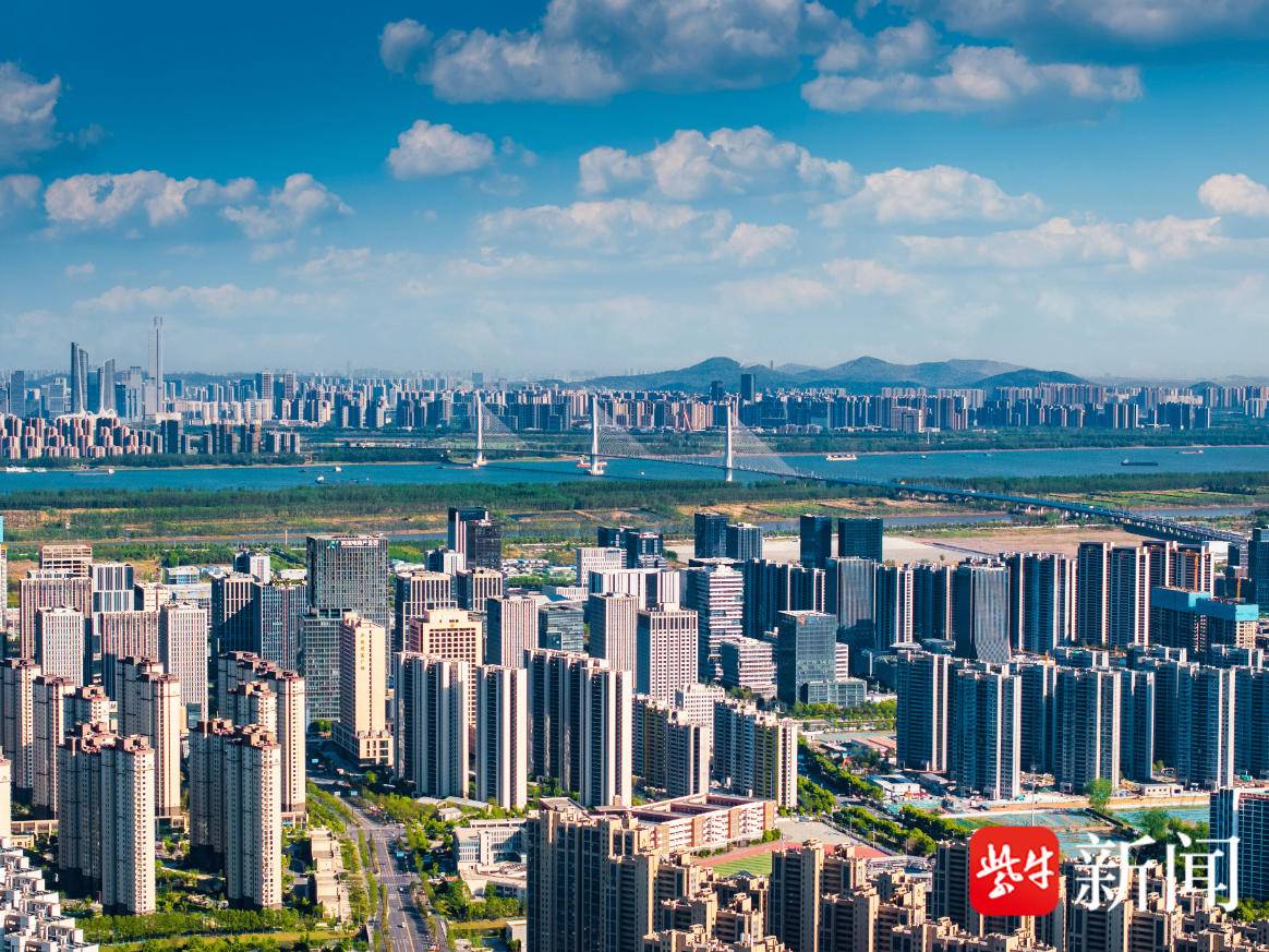 
                        4:3图片
