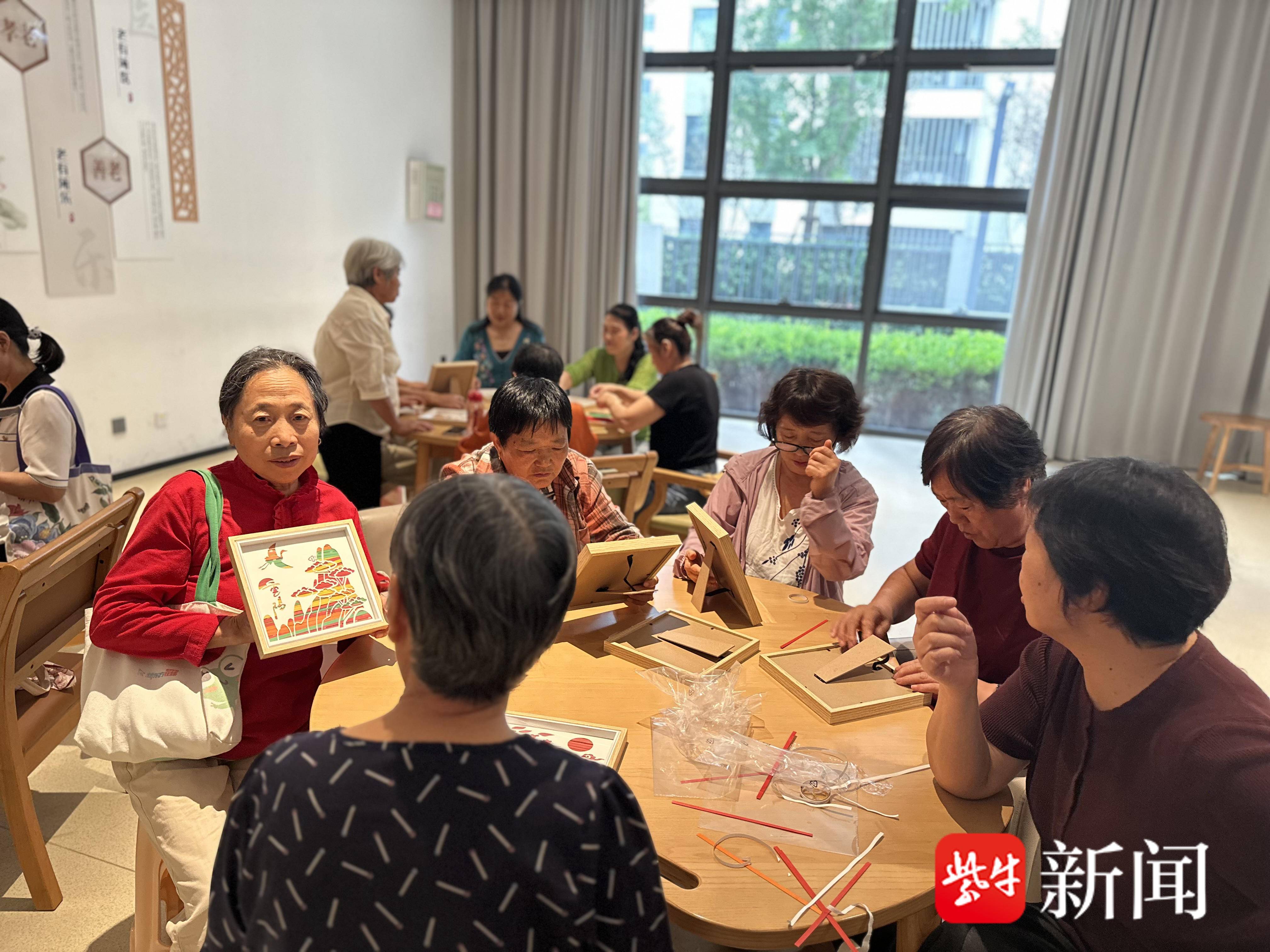 
                        4:3图片