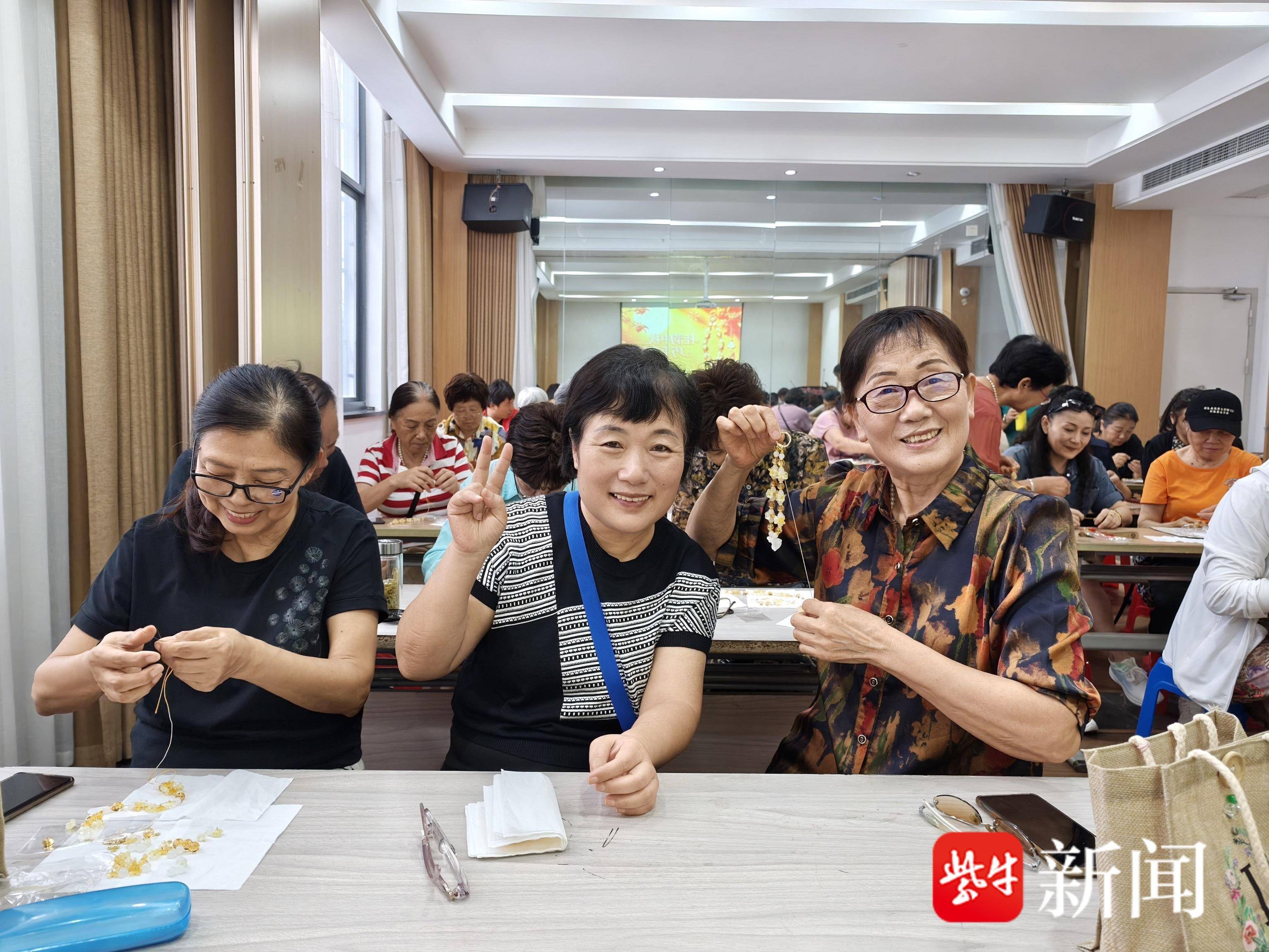 
                        4:3图片
