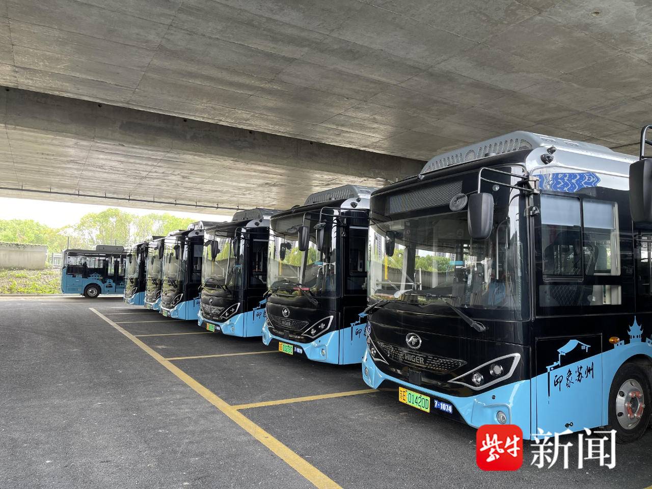 
                        4:3图片