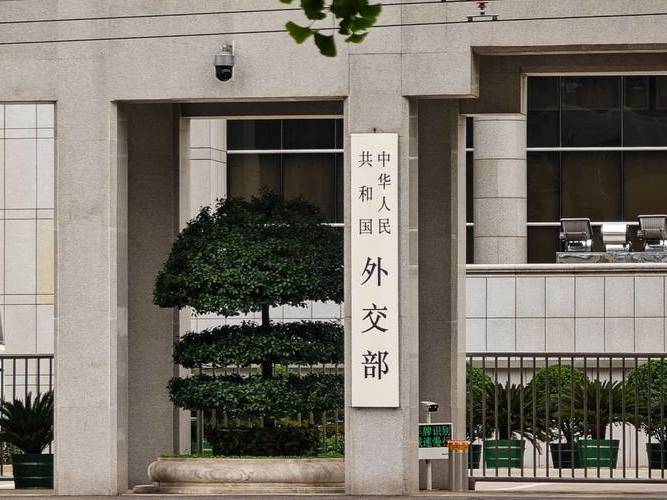 
                        4:3图片