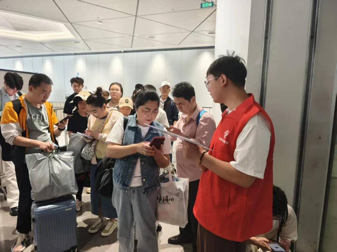 
                        4:3图片