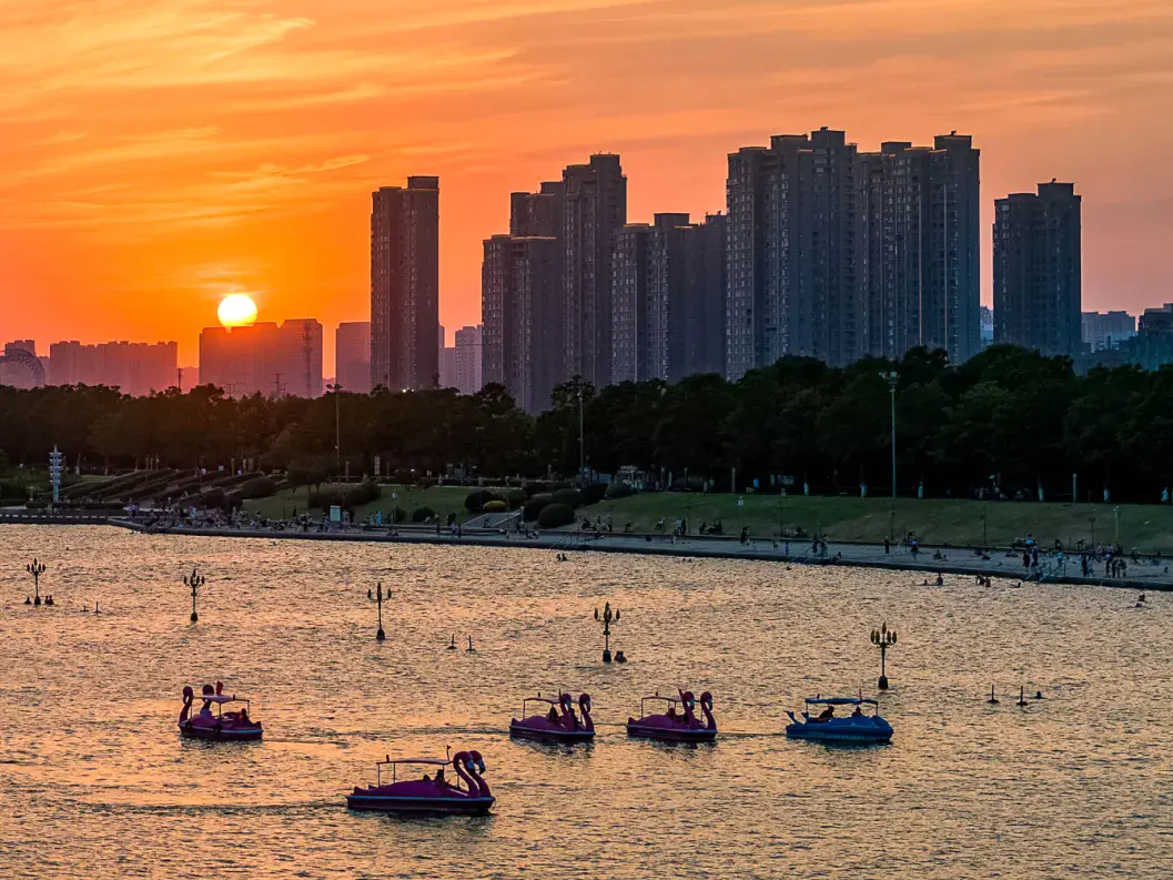 
                        4:3图片