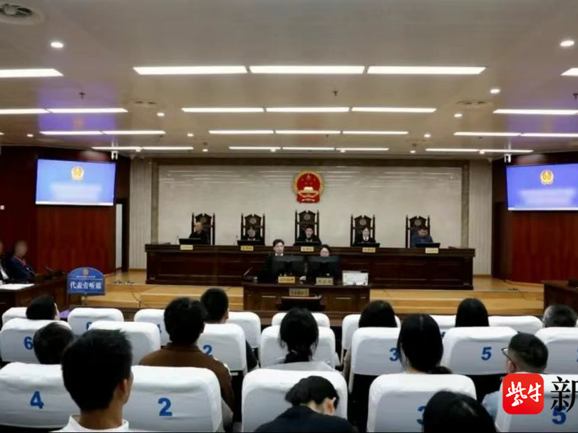 
                        4:3图片
