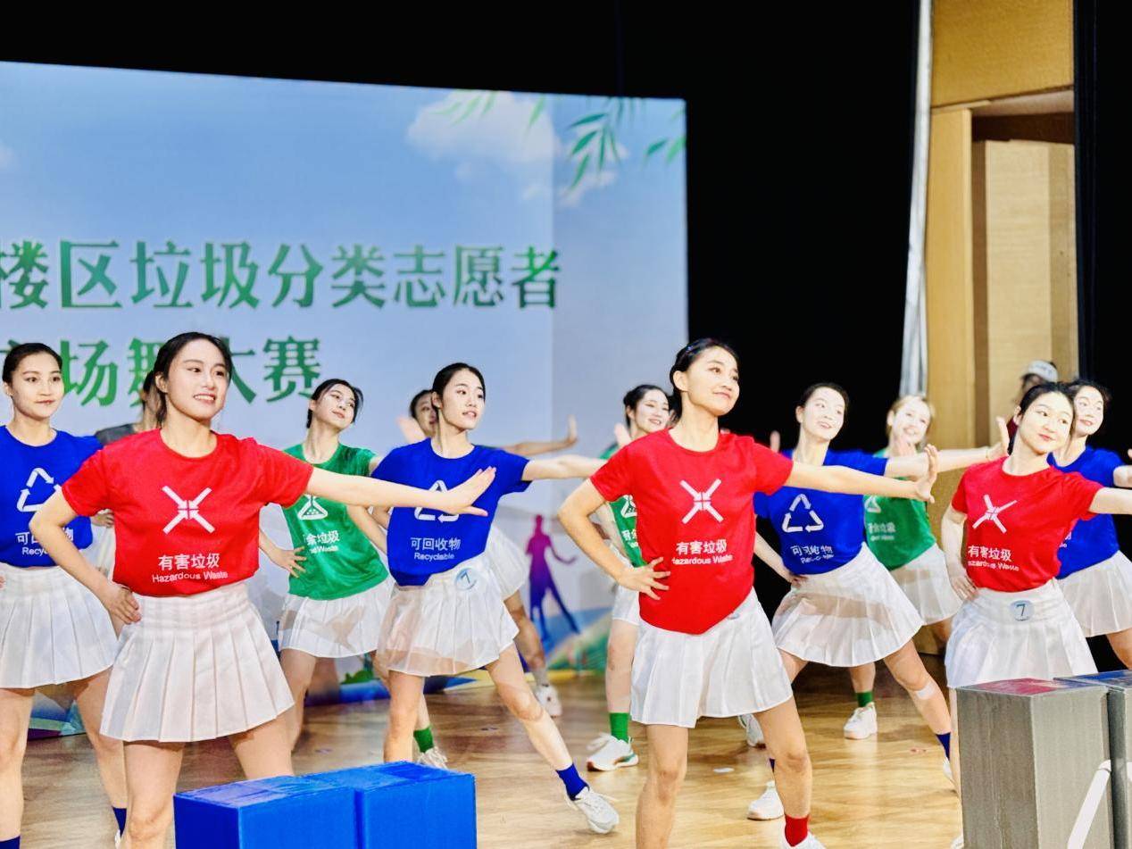 
                        4:3图片