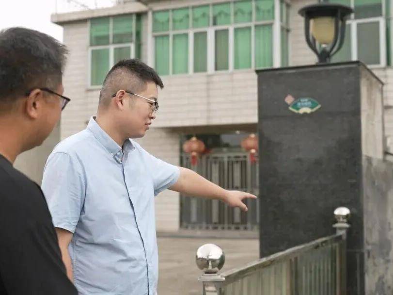 
                        4:3图片