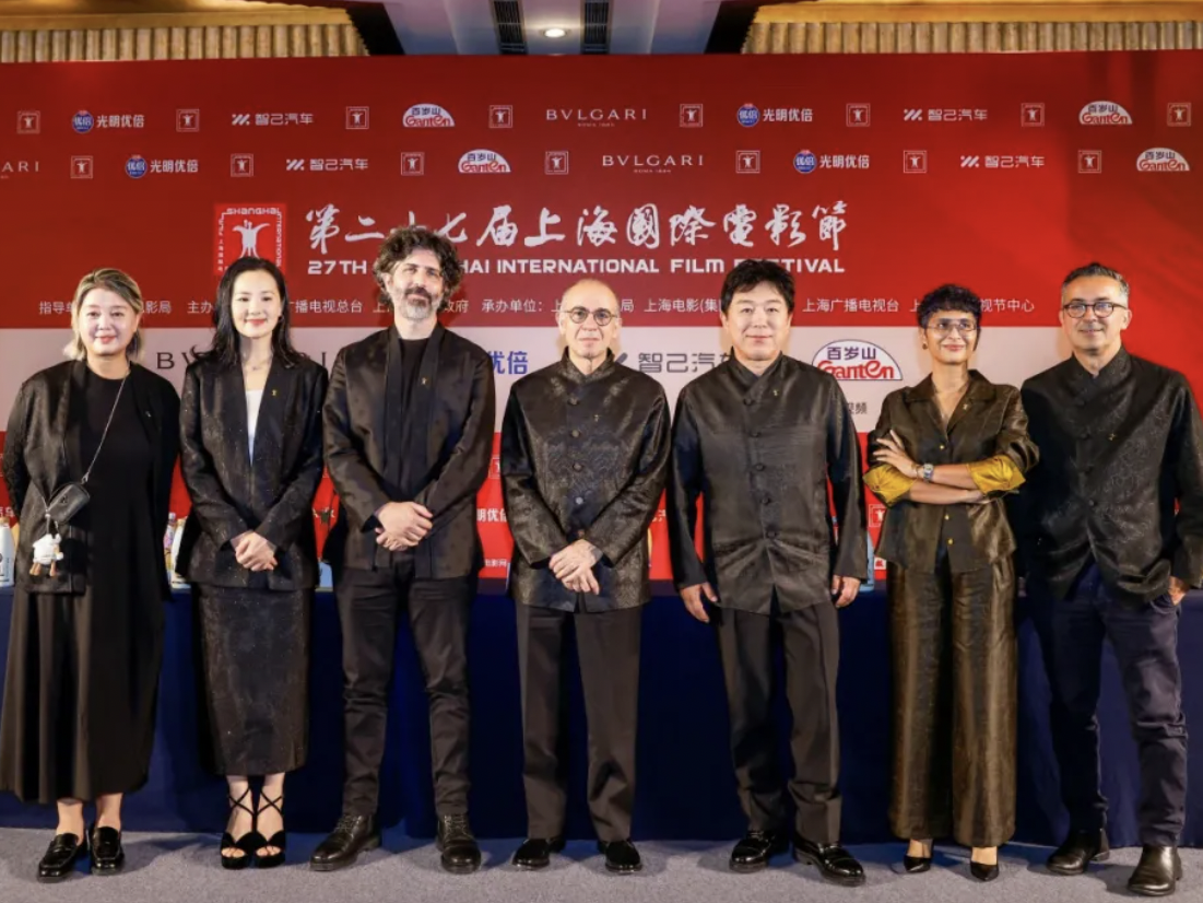 
                        4:3图片