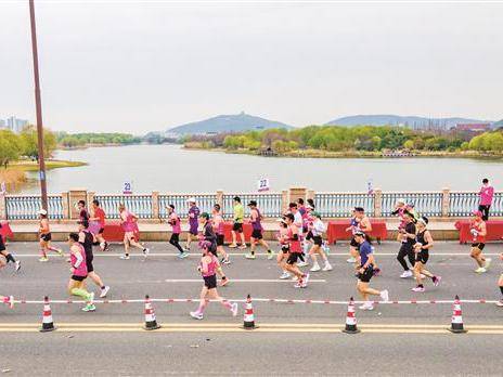 
                        4:3图片