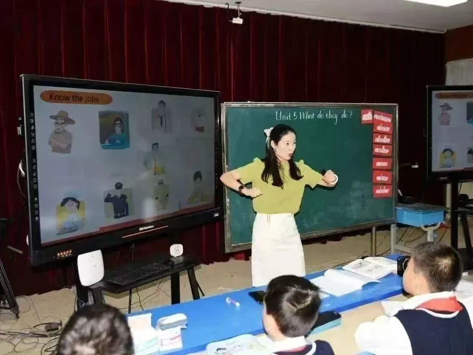
                        4:3图片
