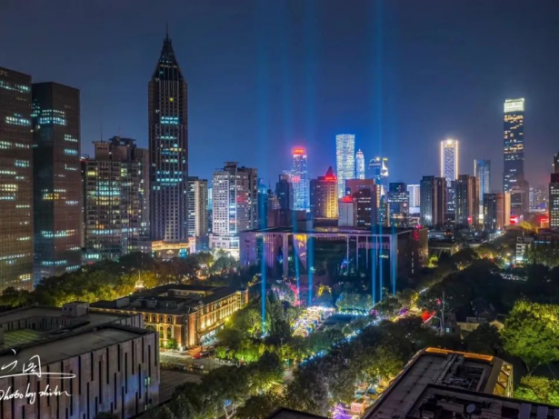 
                        4:3图片