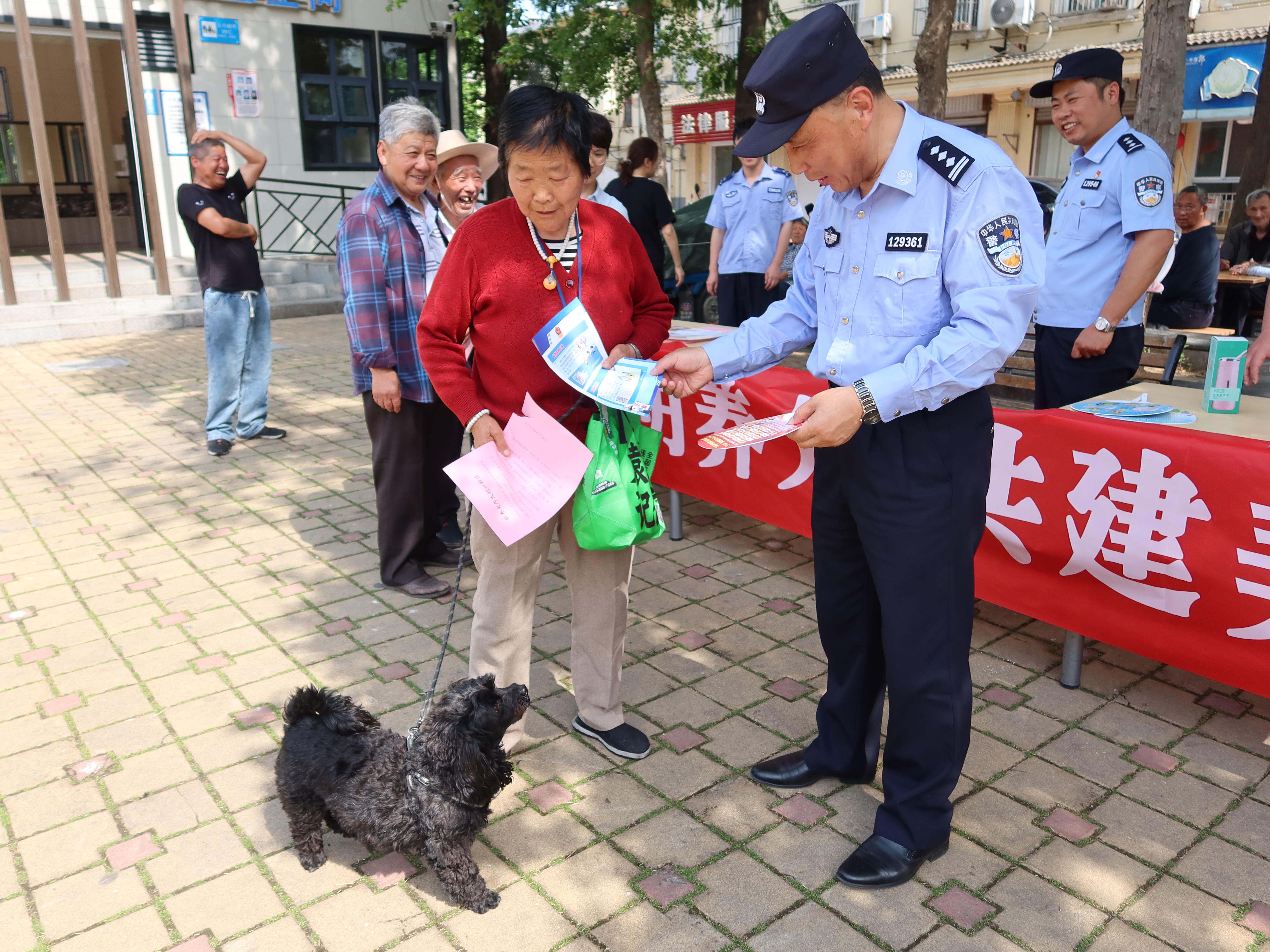 
                        4:3图片