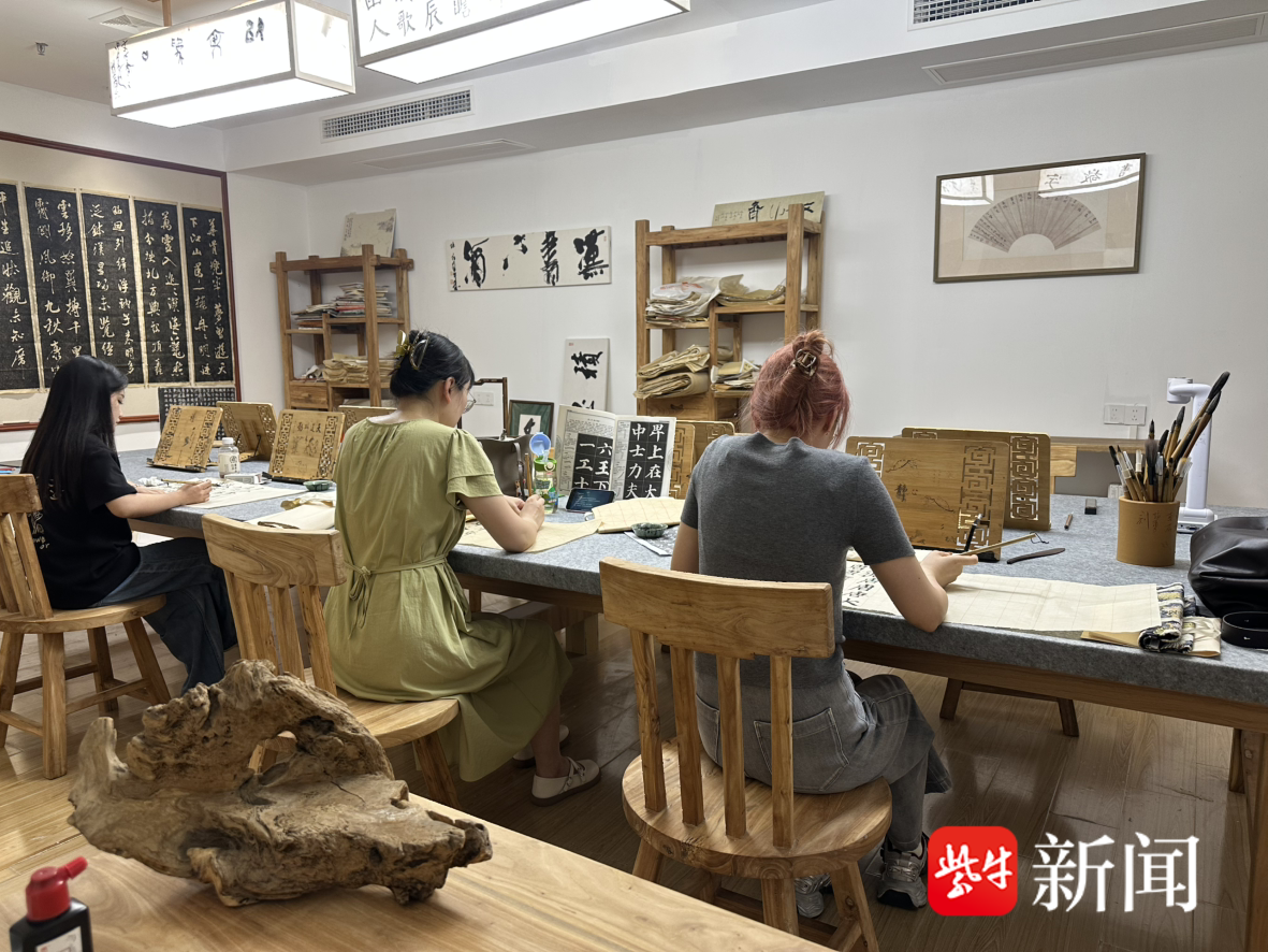 
                        4:3图片