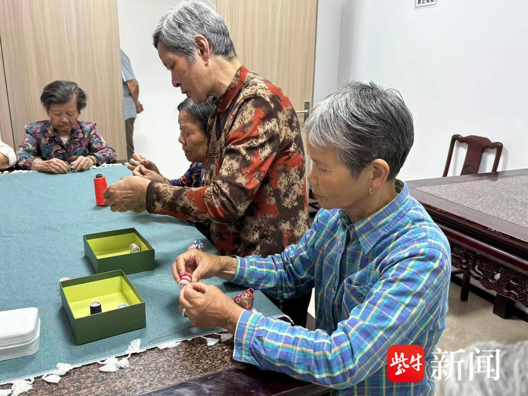 
                        4:3图片