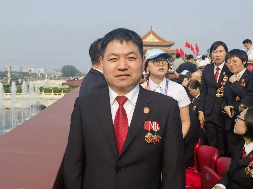 
                        4:3图片