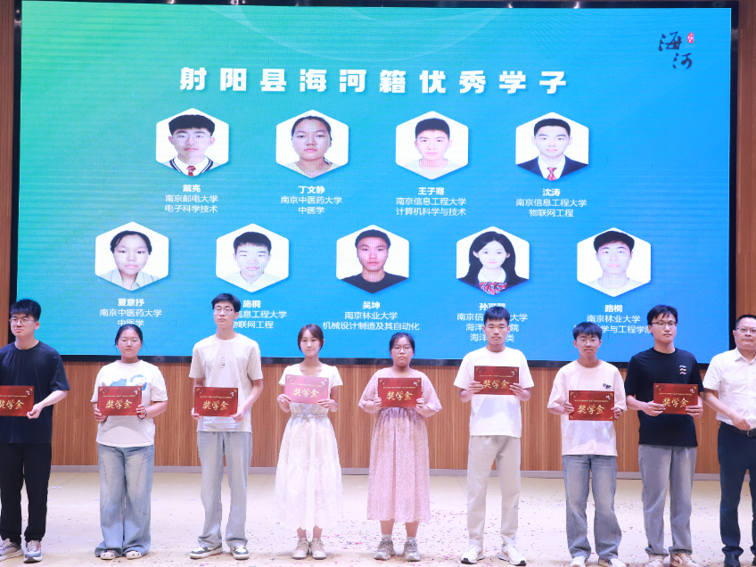 
                        4:3图片