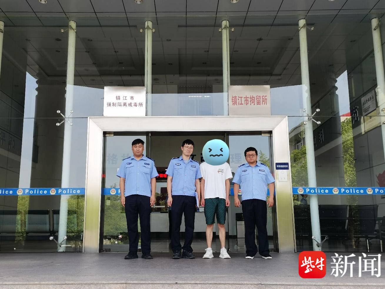 
                        4:3图片
