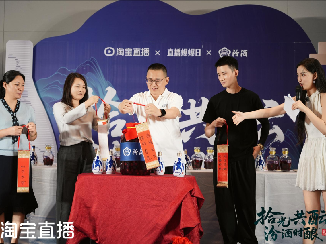 
                        4:3图片