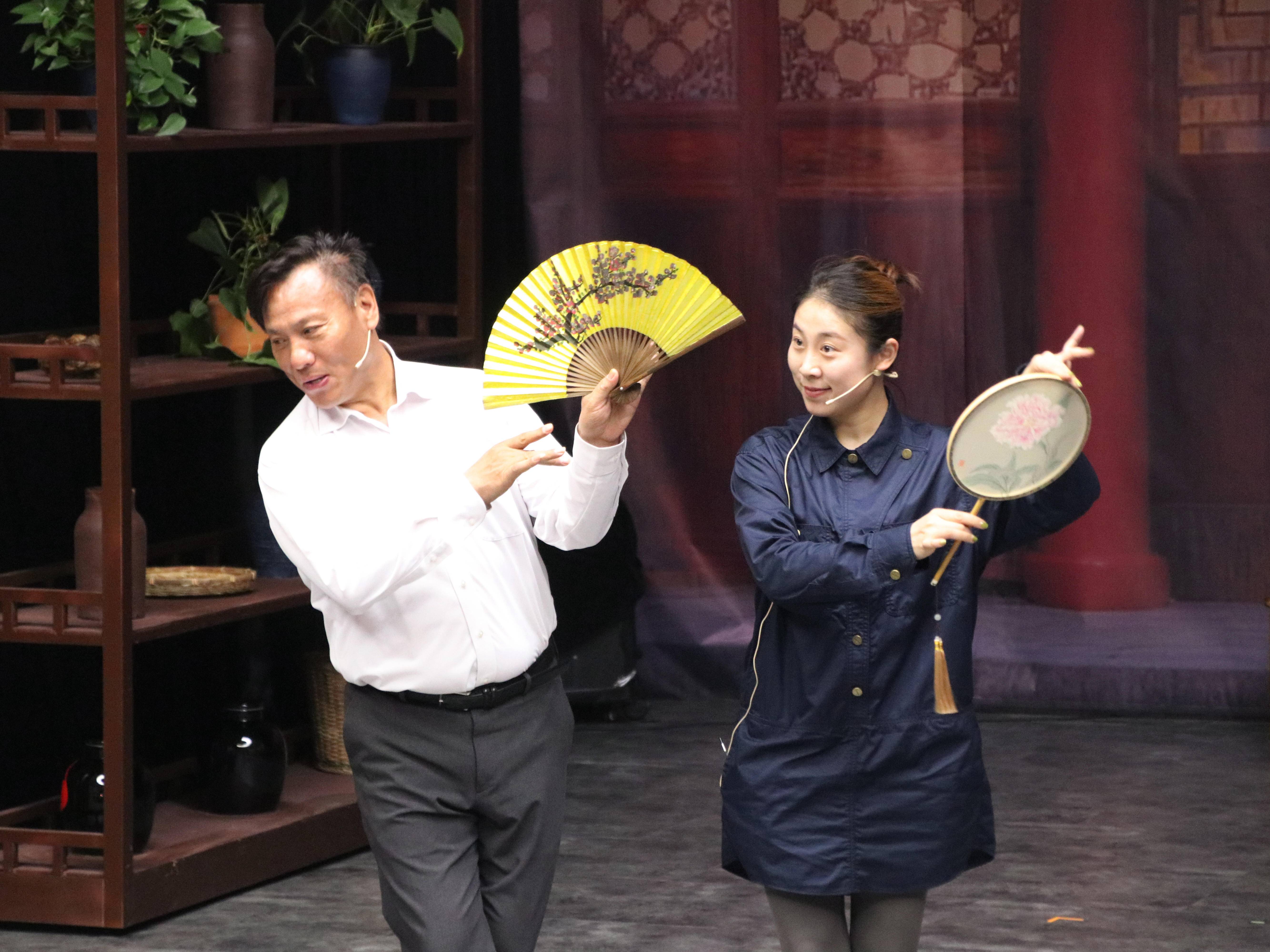 
                        4:3图片