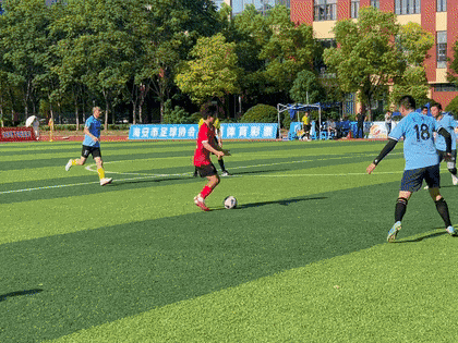 
                        4:3图片