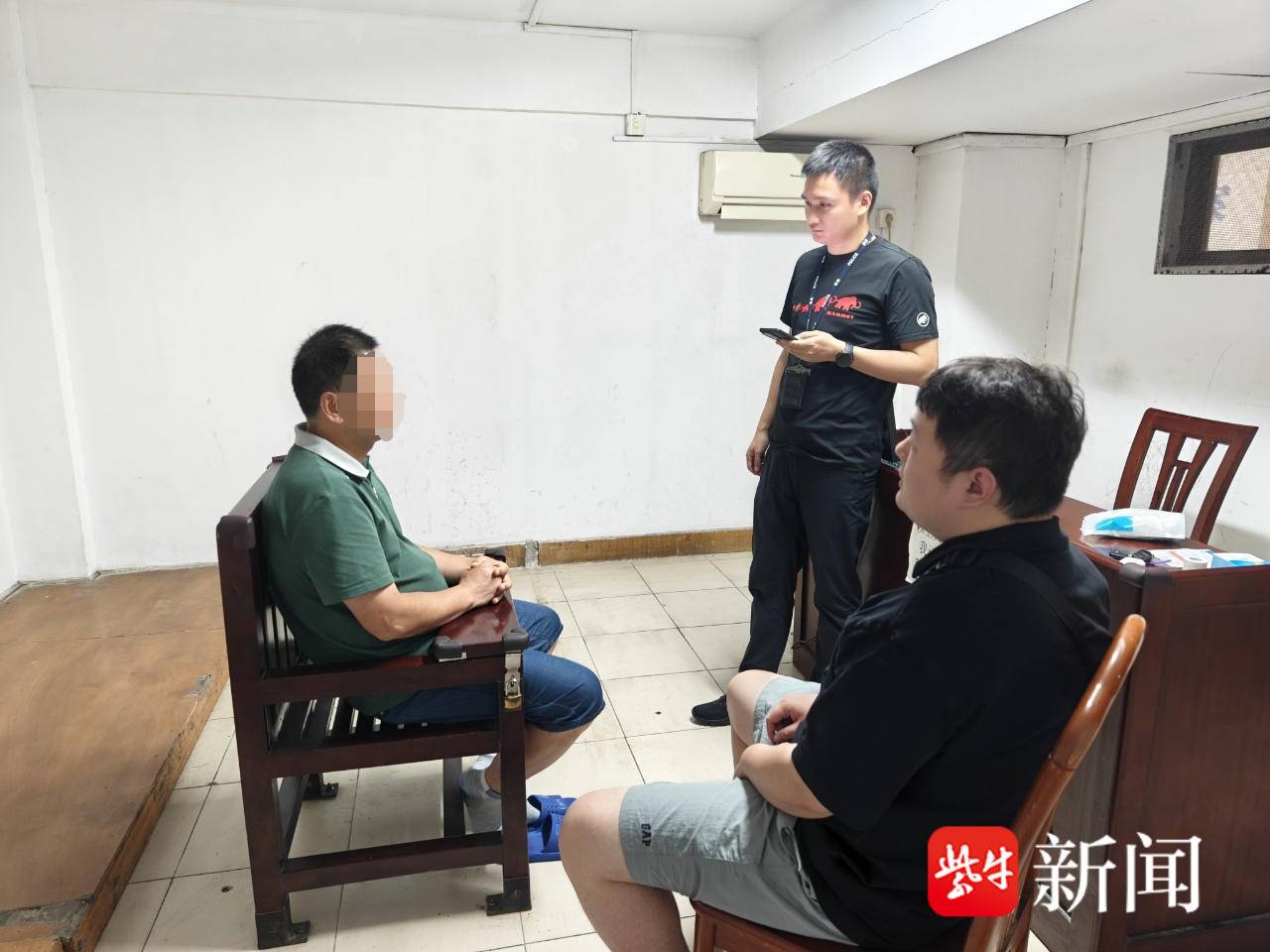 
                        4:3图片