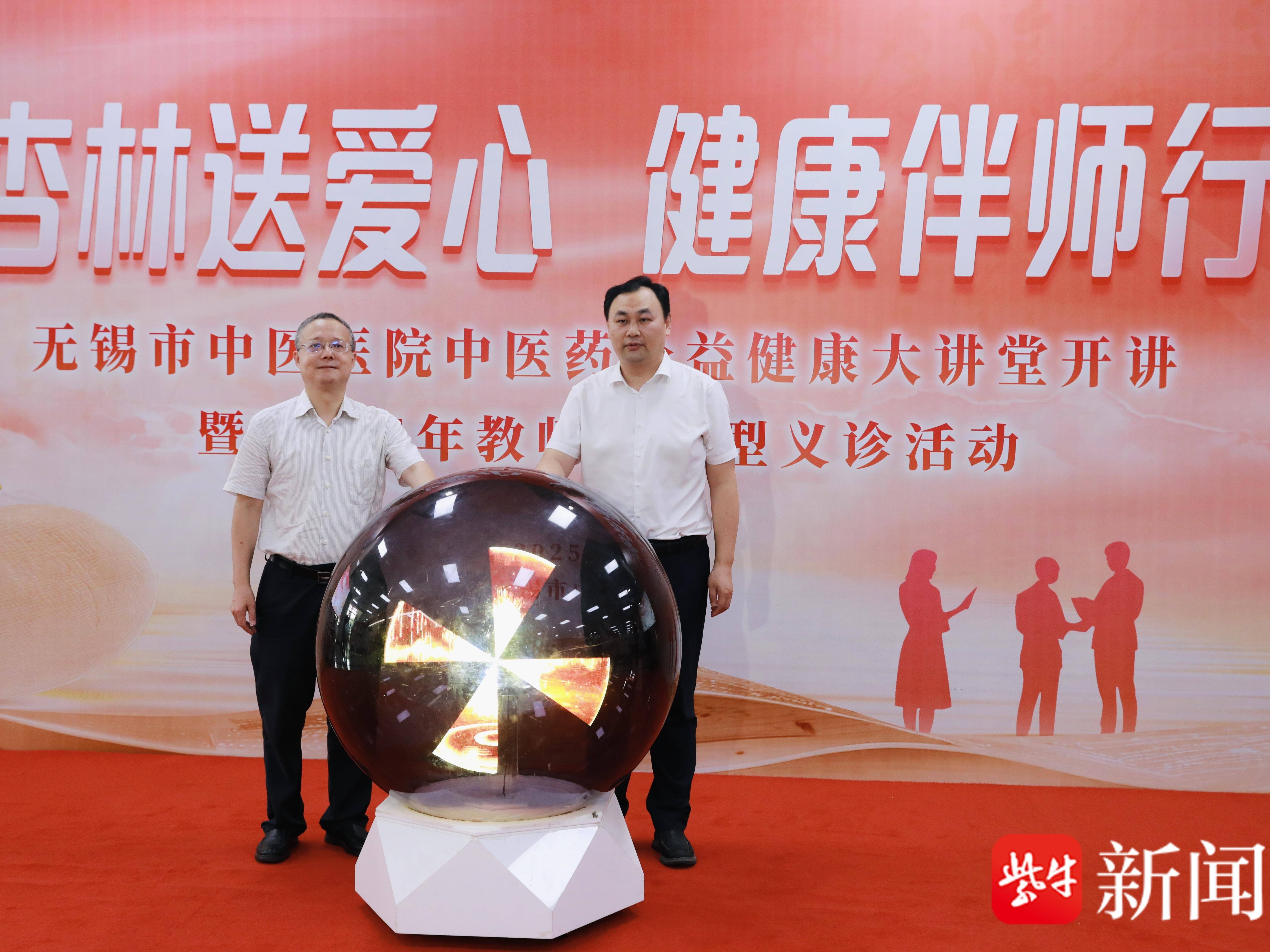 
                        4:3图片