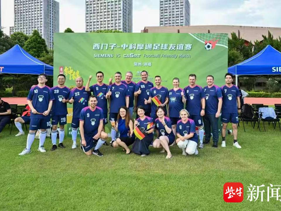 
                        4:3图片