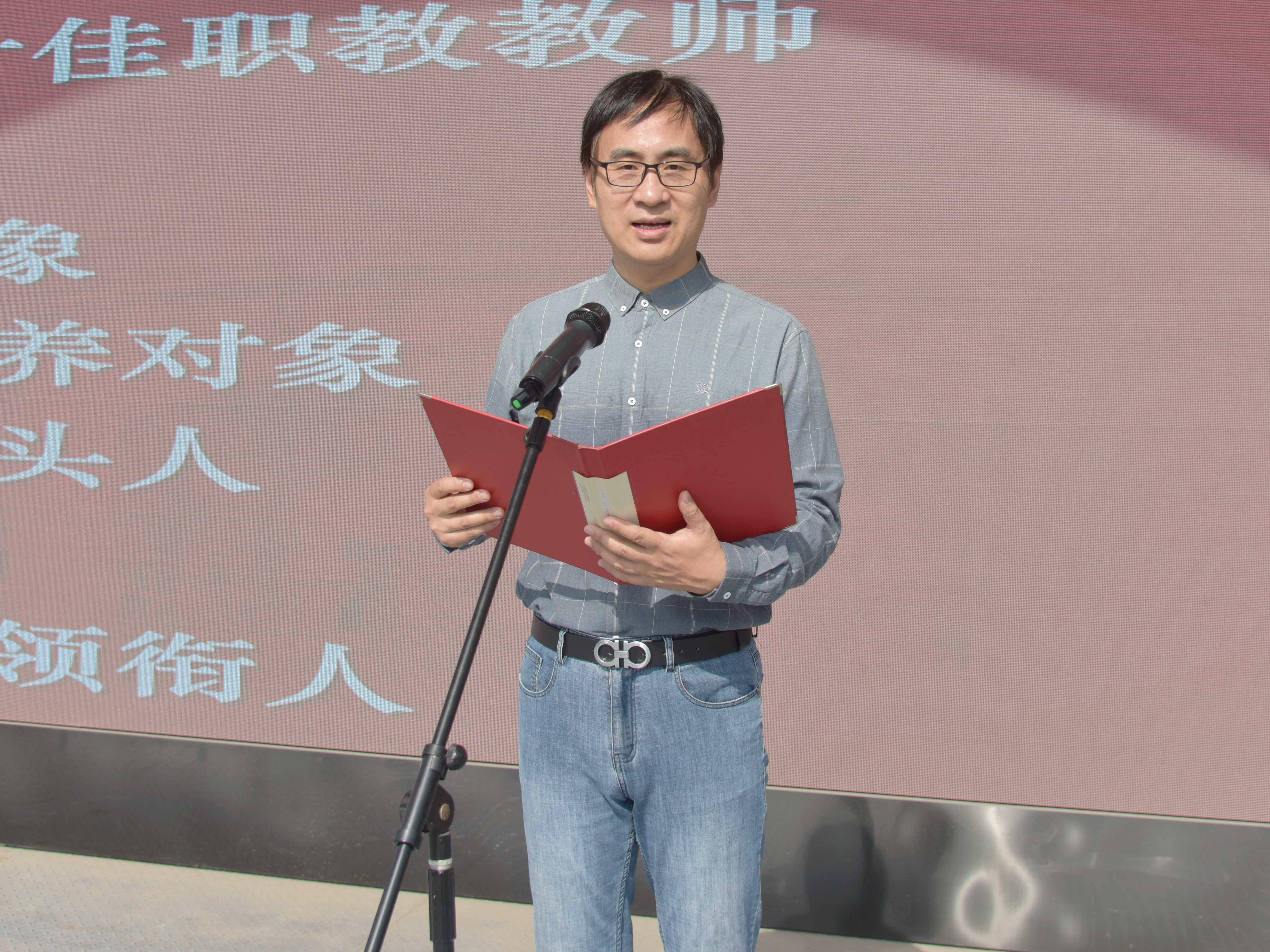 
                        4:3图片