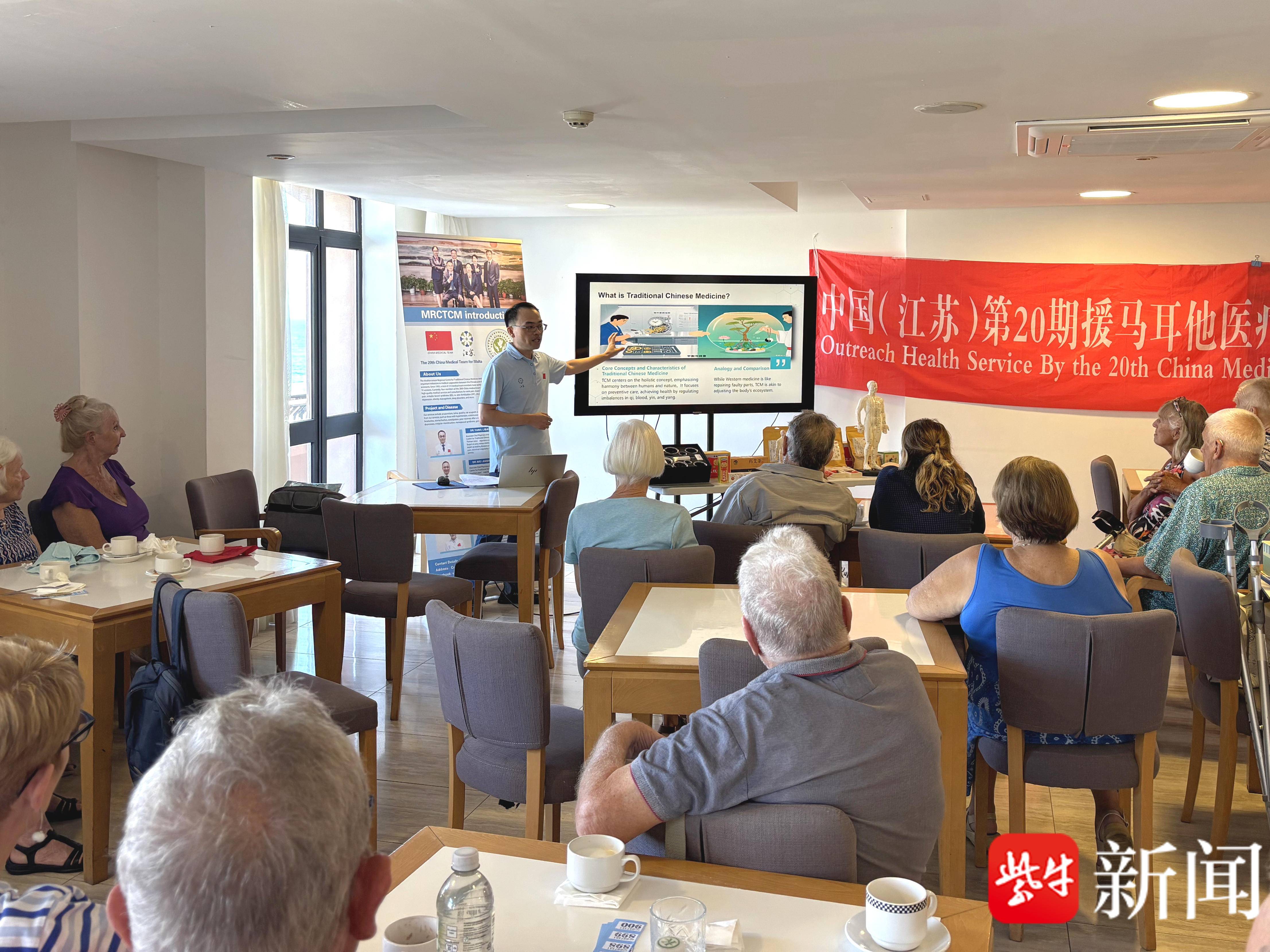 
                        4:3图片
