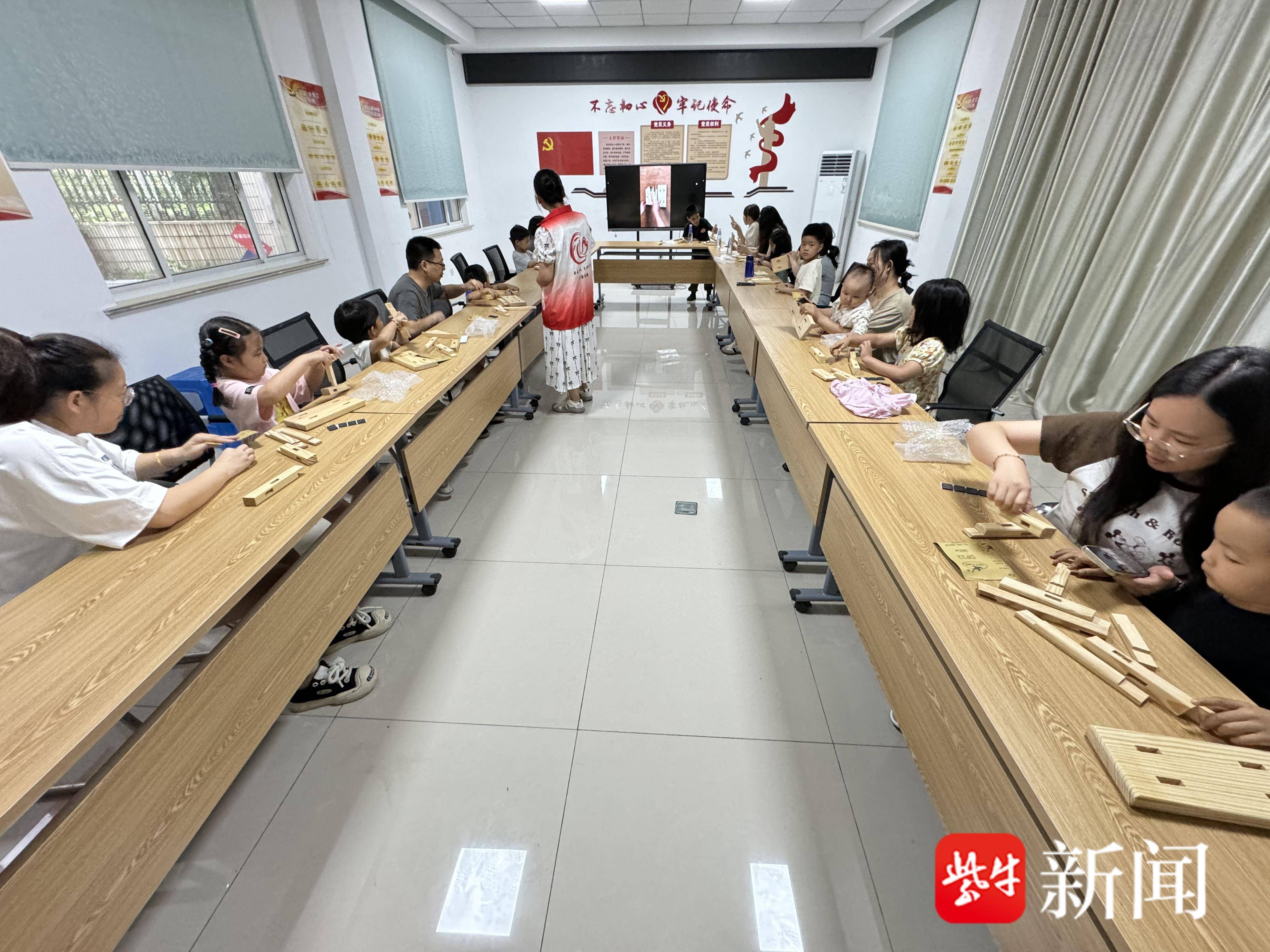 
                        4:3图片