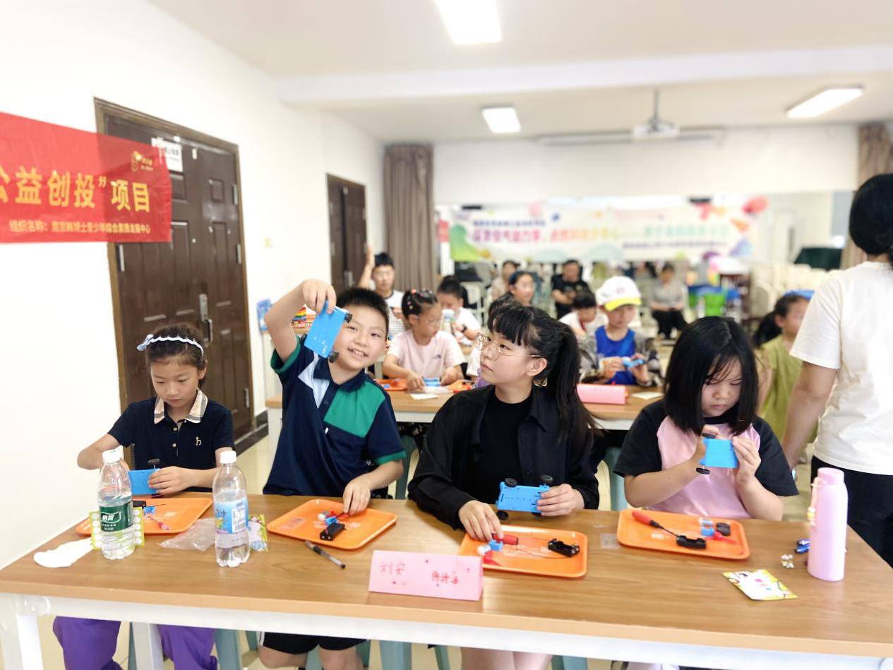 
                        4:3图片