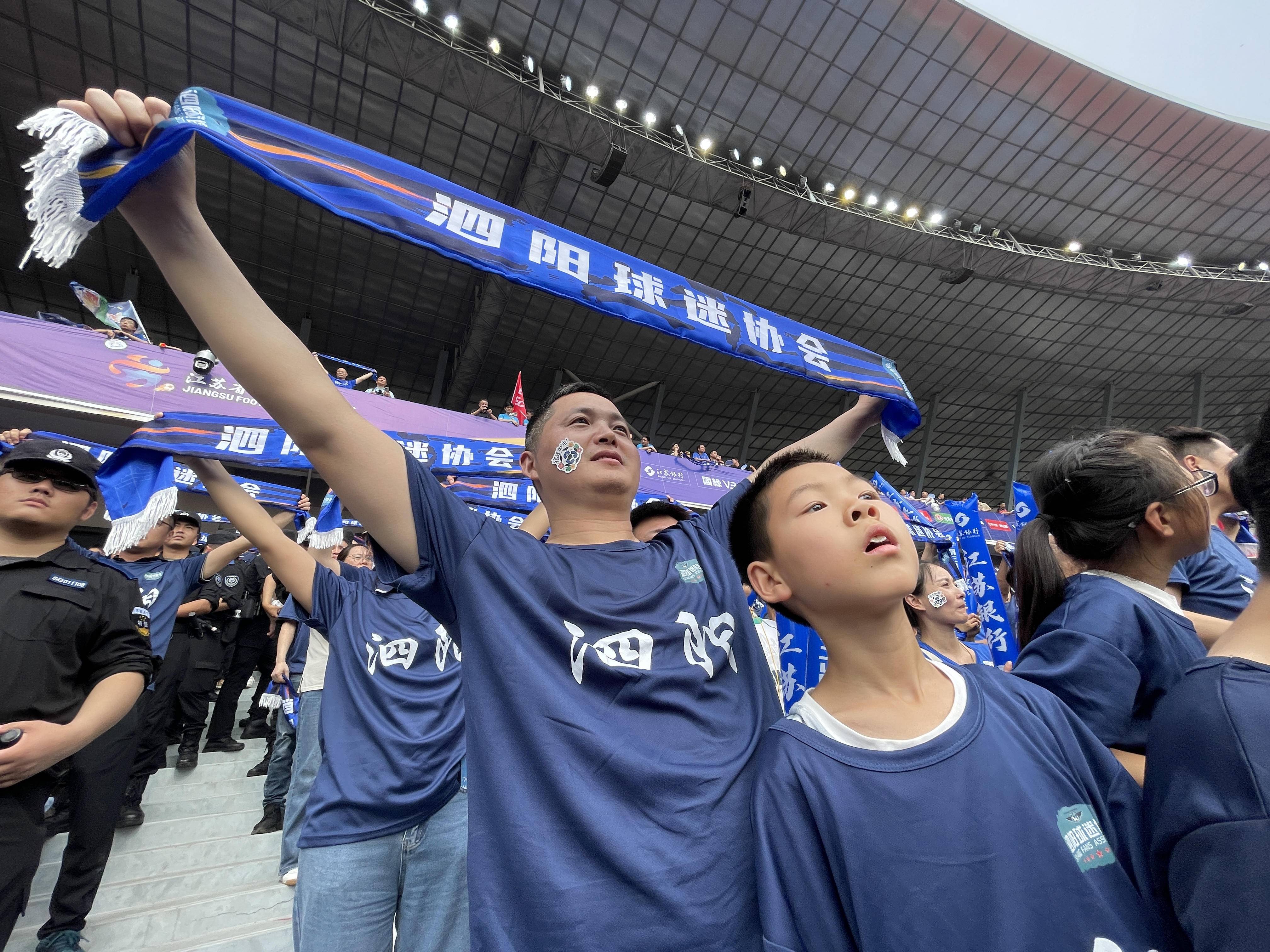 
                        4:3图片