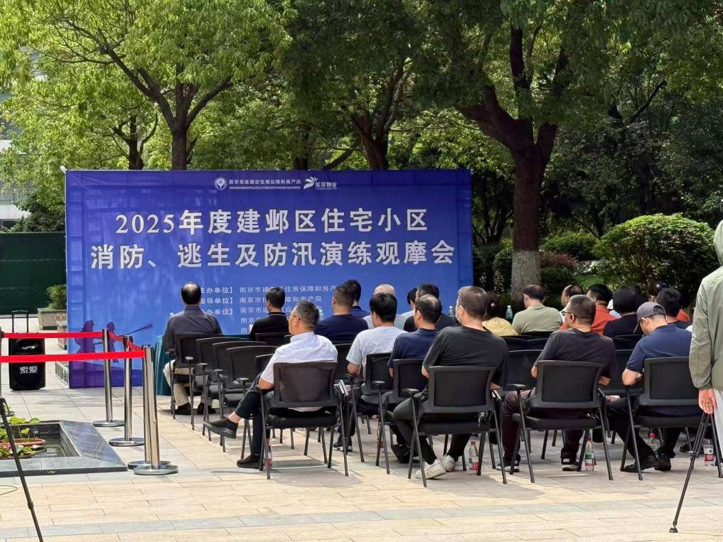
                        4:3图片