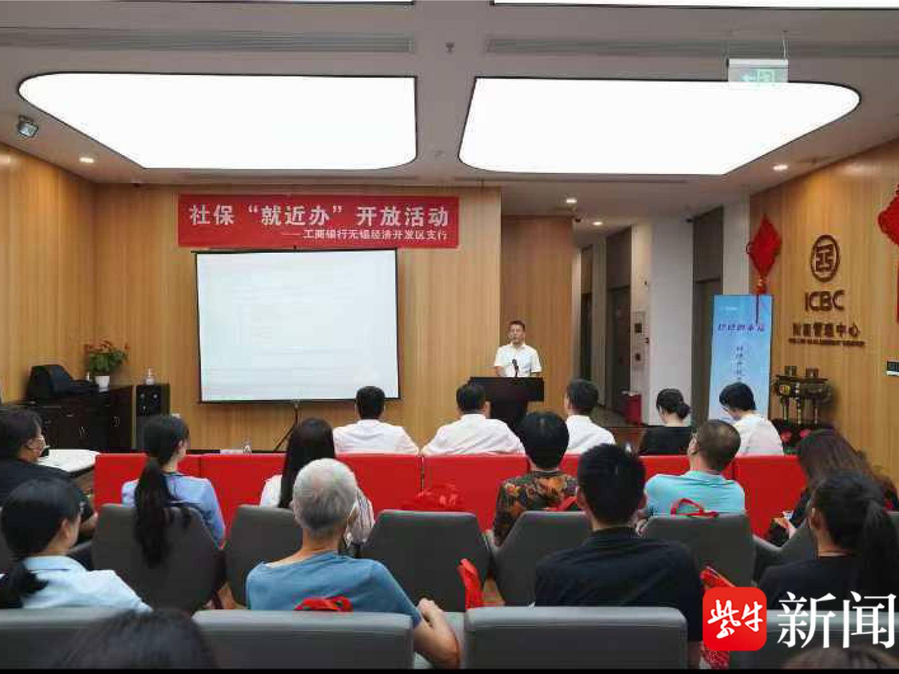 
                        4:3图片