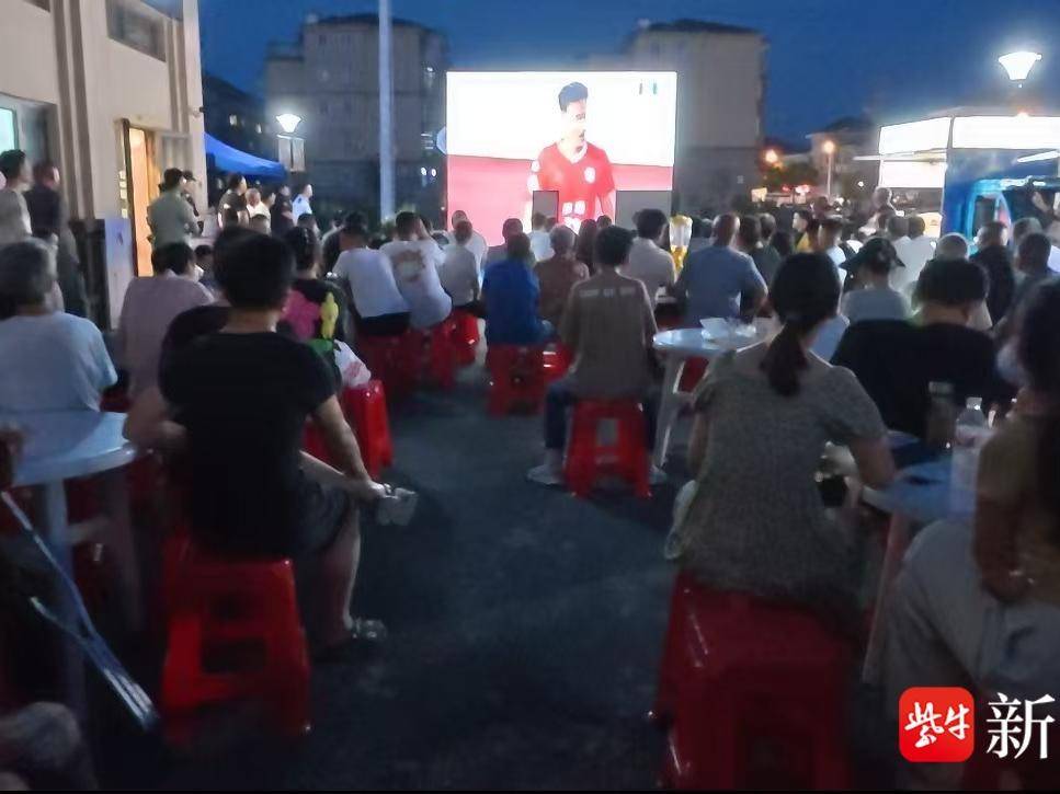 
                        4:3图片