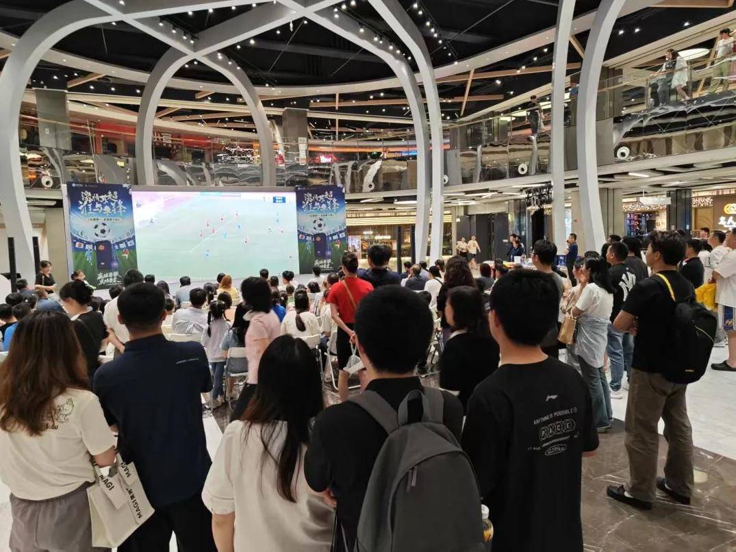 
                        4:3图片