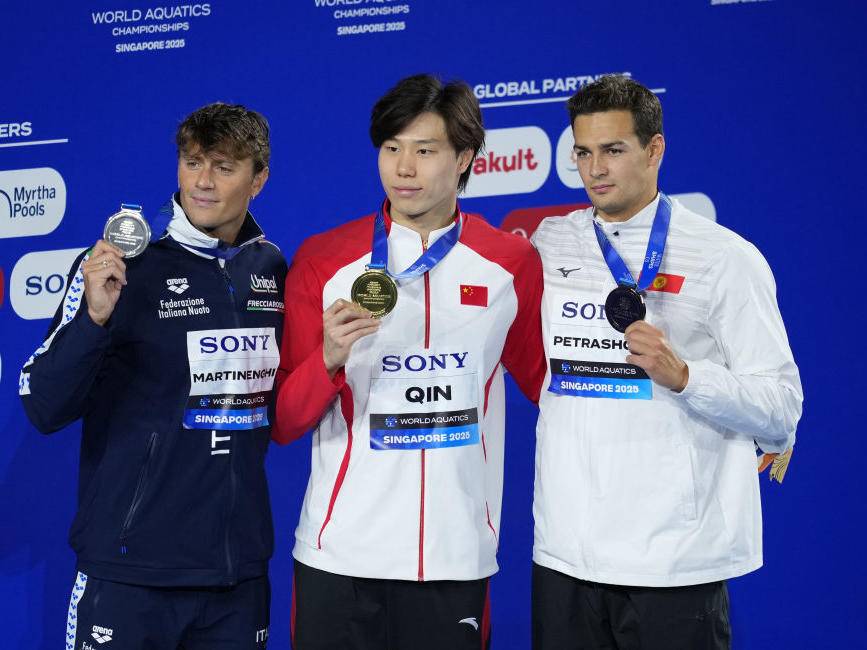 
                        4:3图片