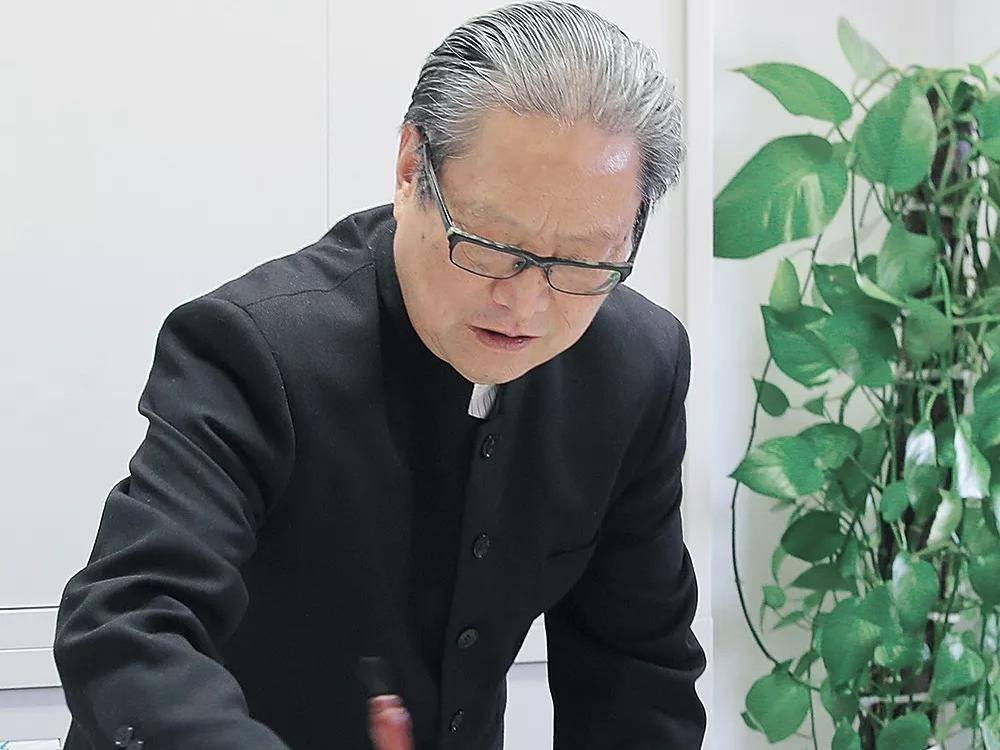 
                        4:3图片