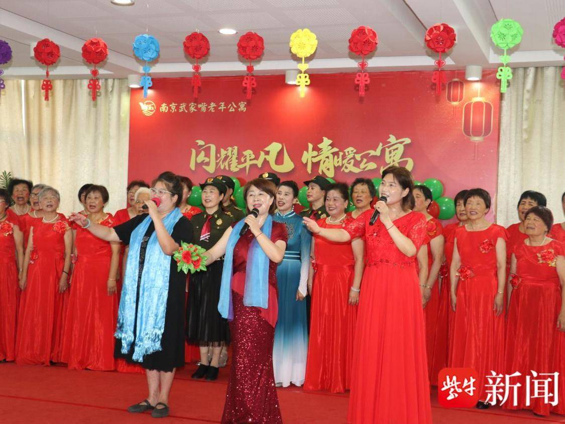 
                        4:3图片
