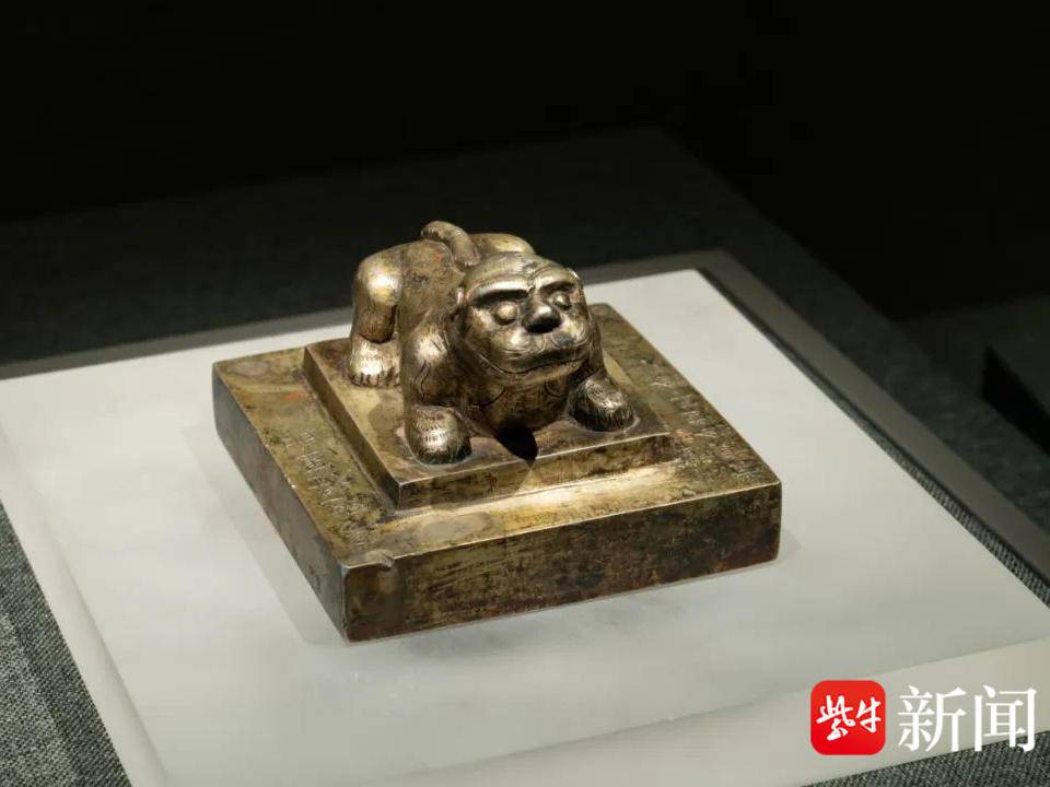 
                        4:3图片