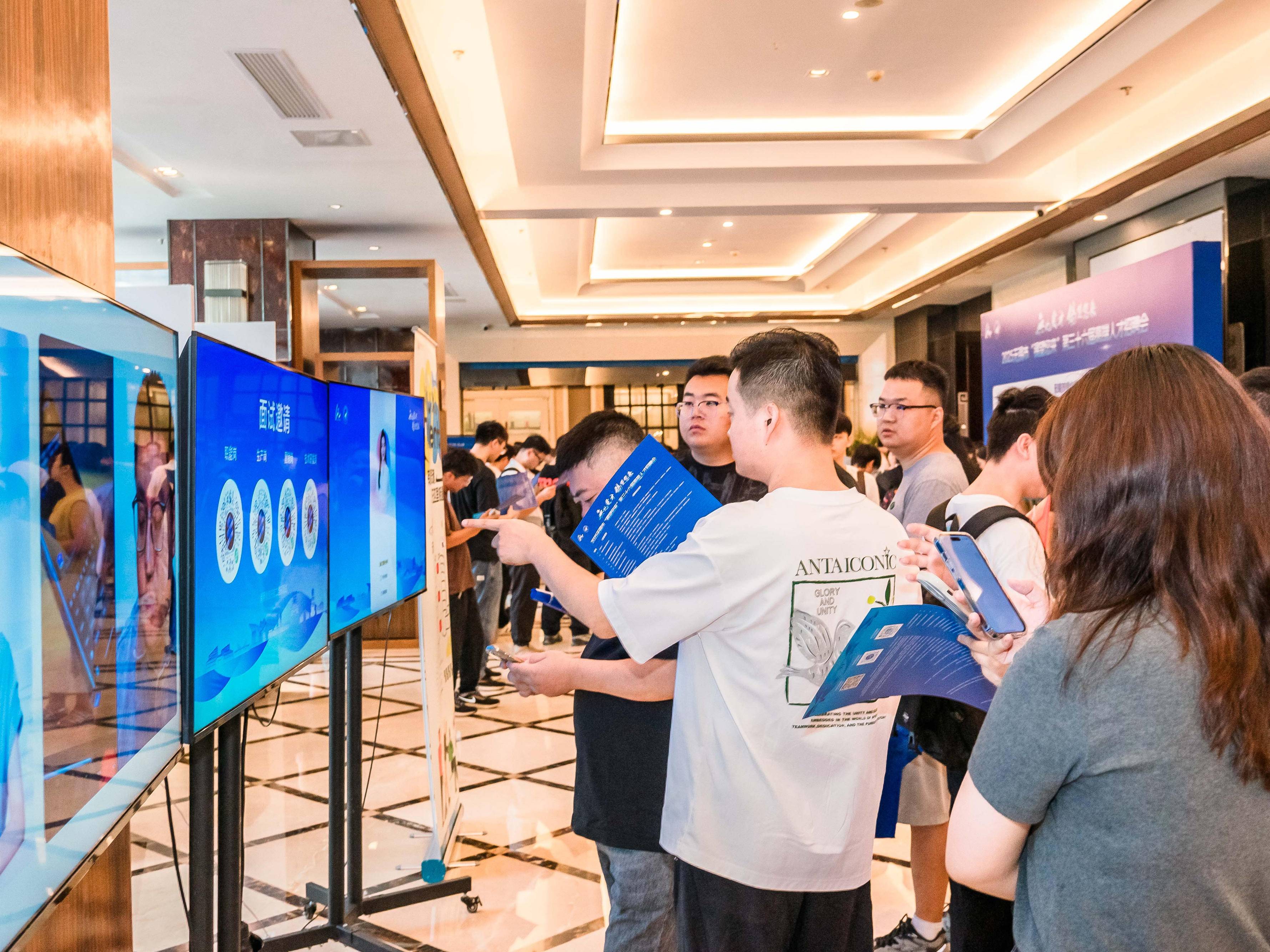 
                        4:3图片