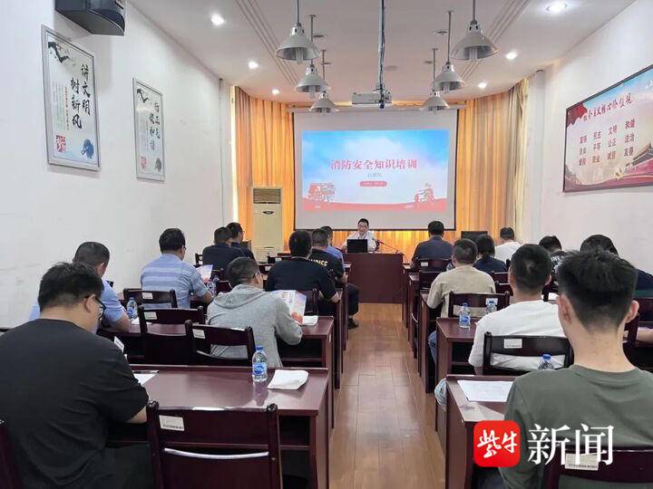 
                        4:3图片