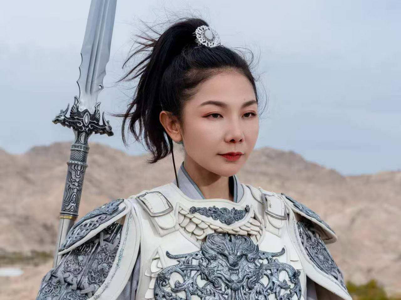 
                        4:3图片
