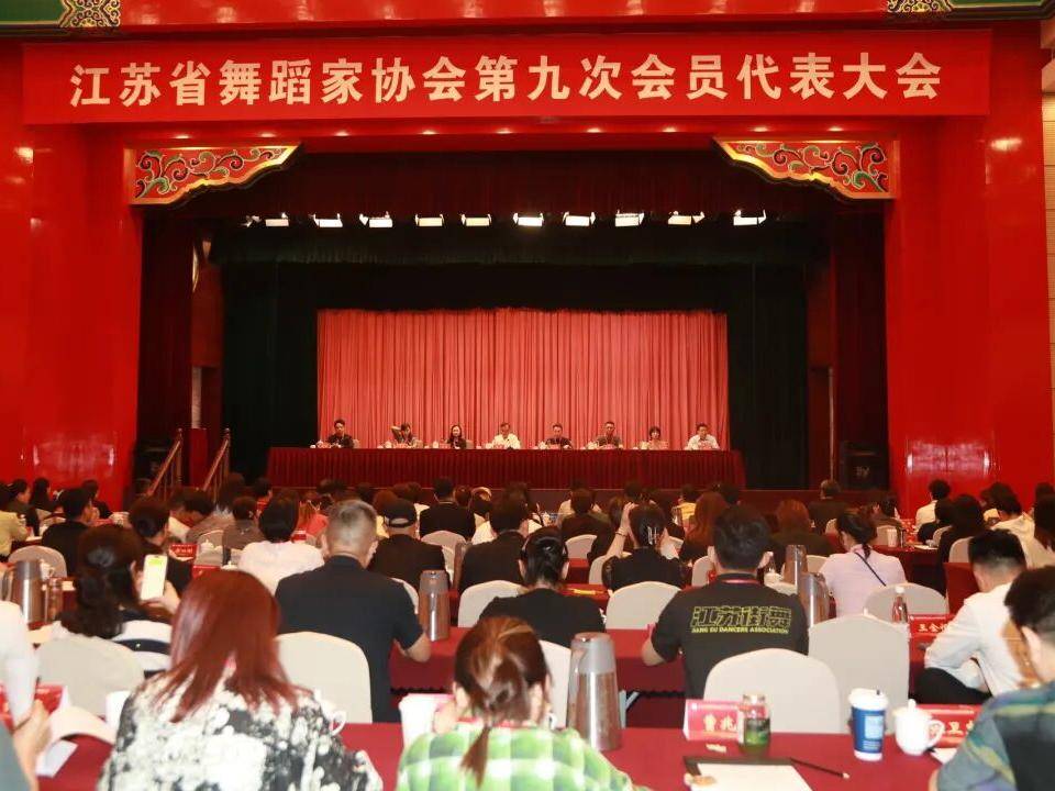 
                        4:3图片