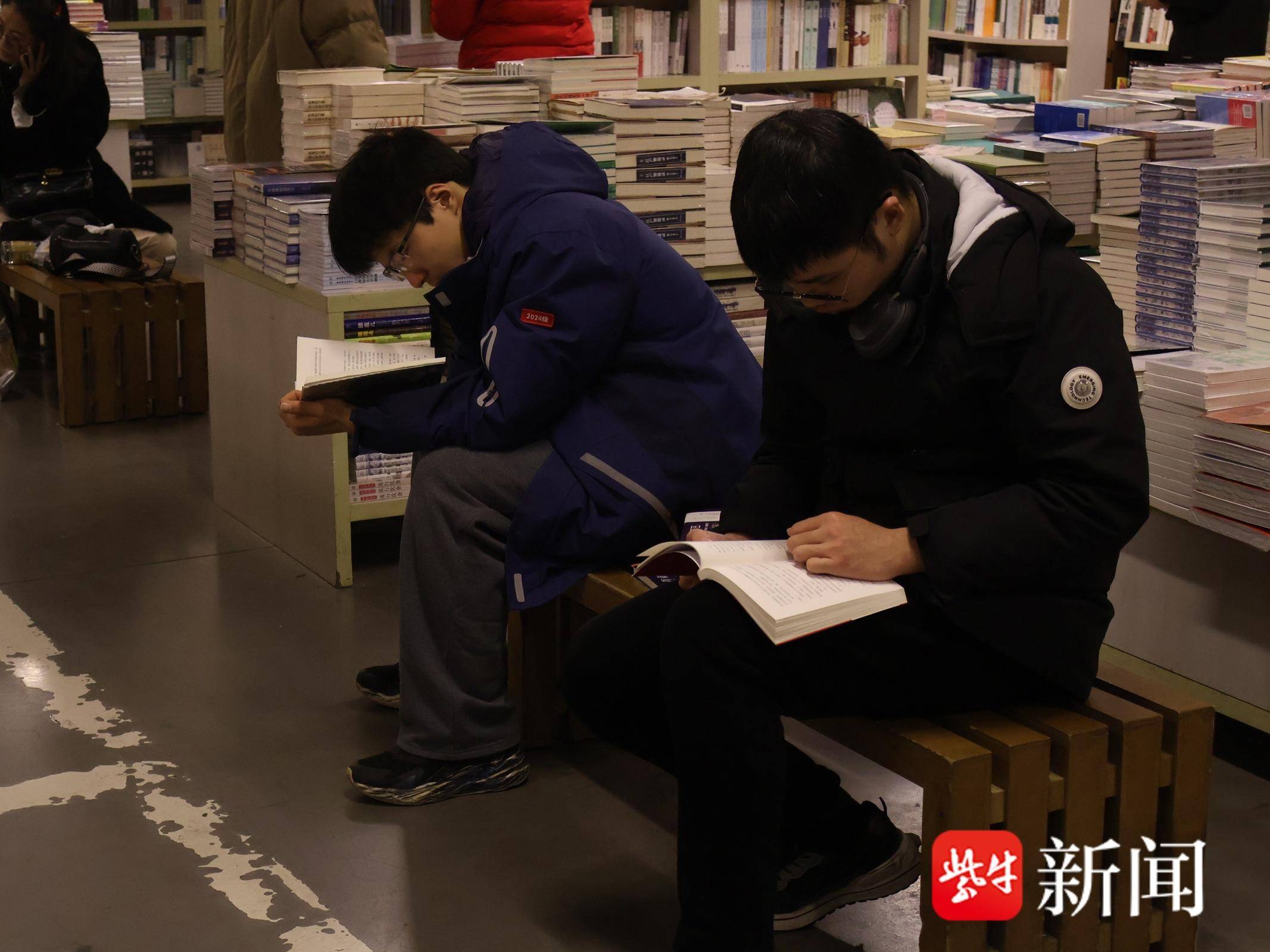 
                        4:3图片