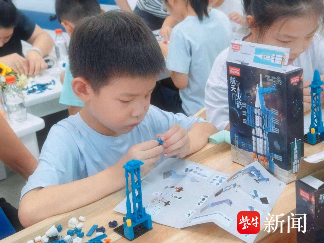 
                        4:3图片