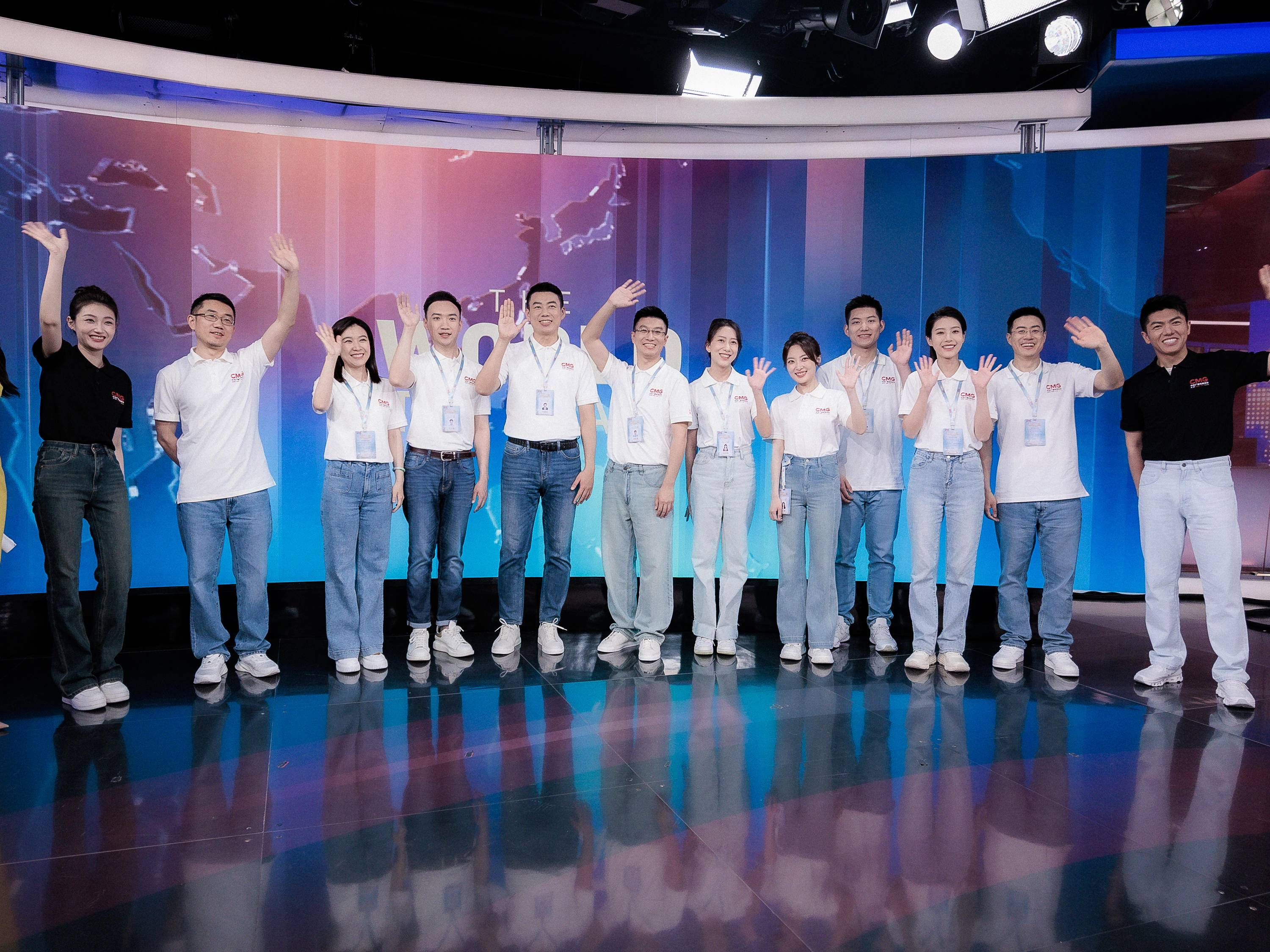 
                        4:3图片