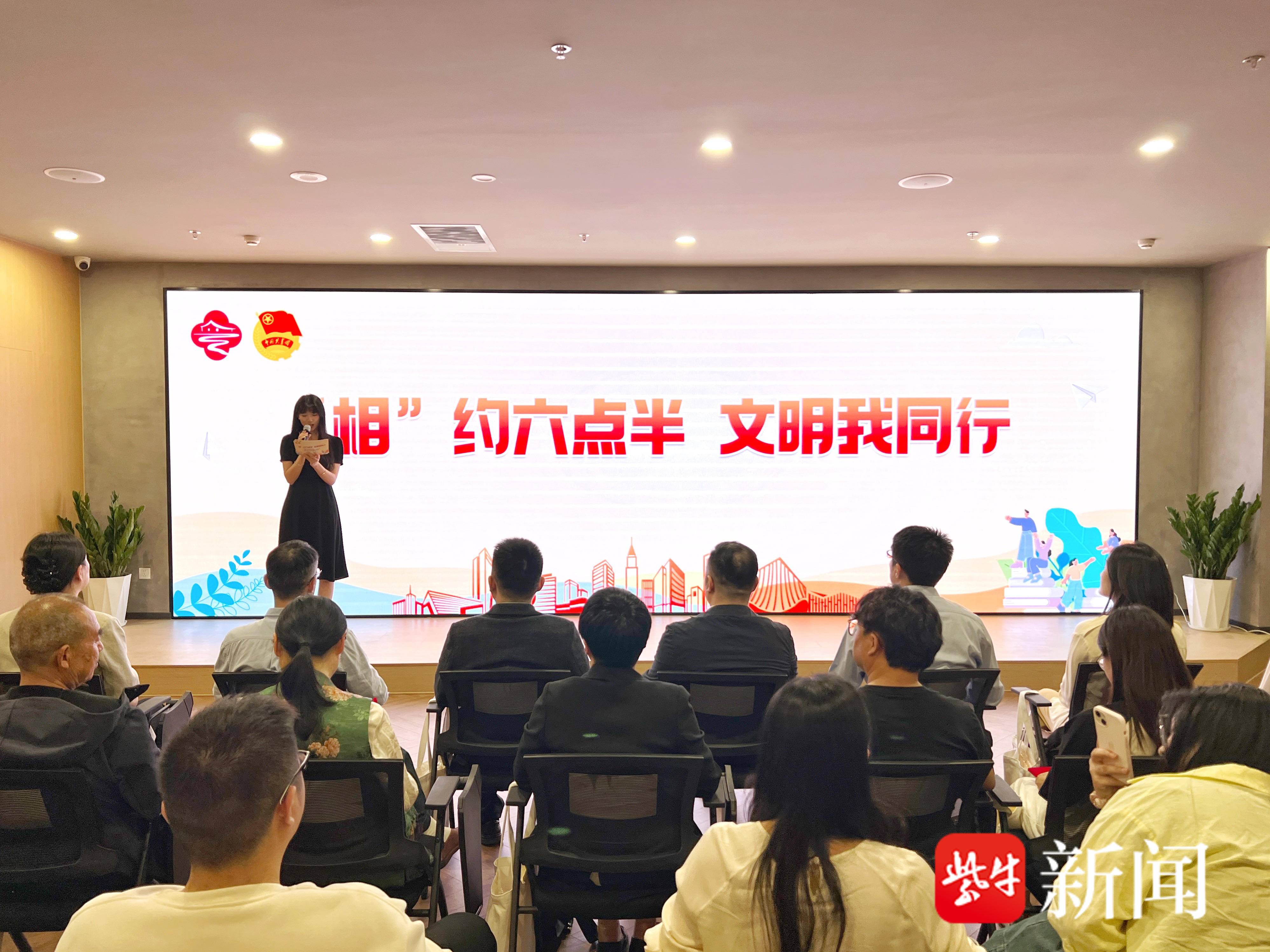 
                        4:3图片