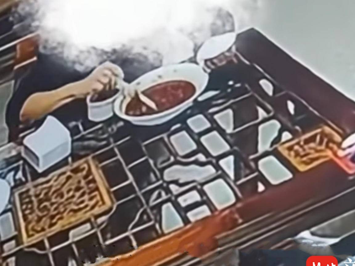 
                        4:3图片
