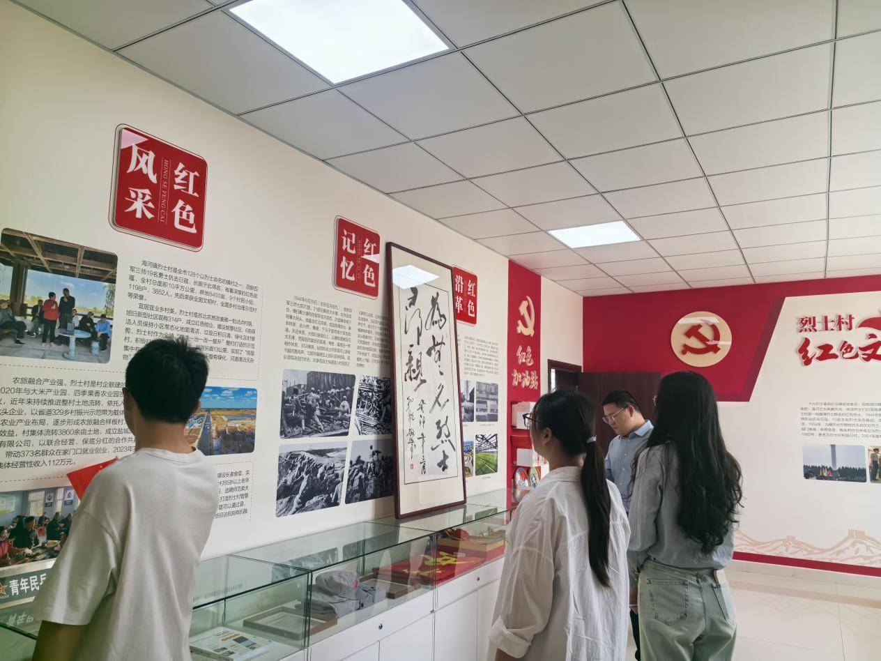 
                        4:3图片
